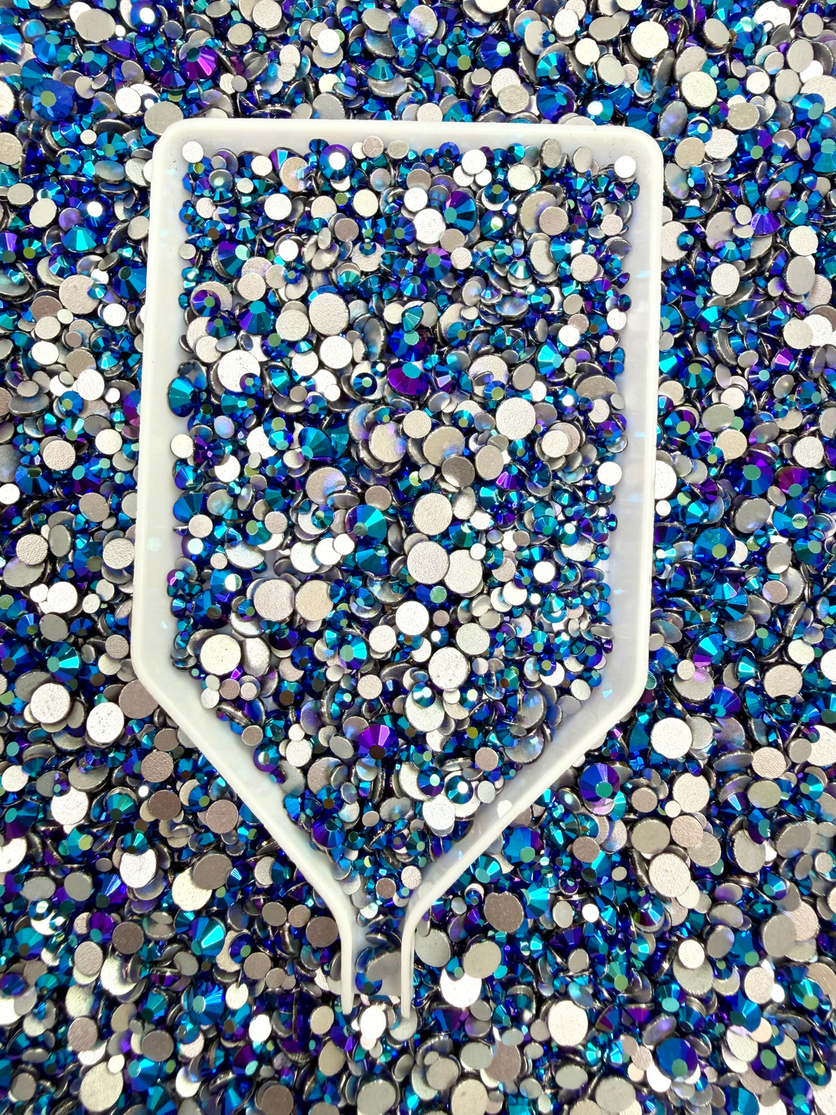 Color No.81-No.92 Mixed Sizes (From SS6 to SS20) Flat Back Round Glass Rhinestones