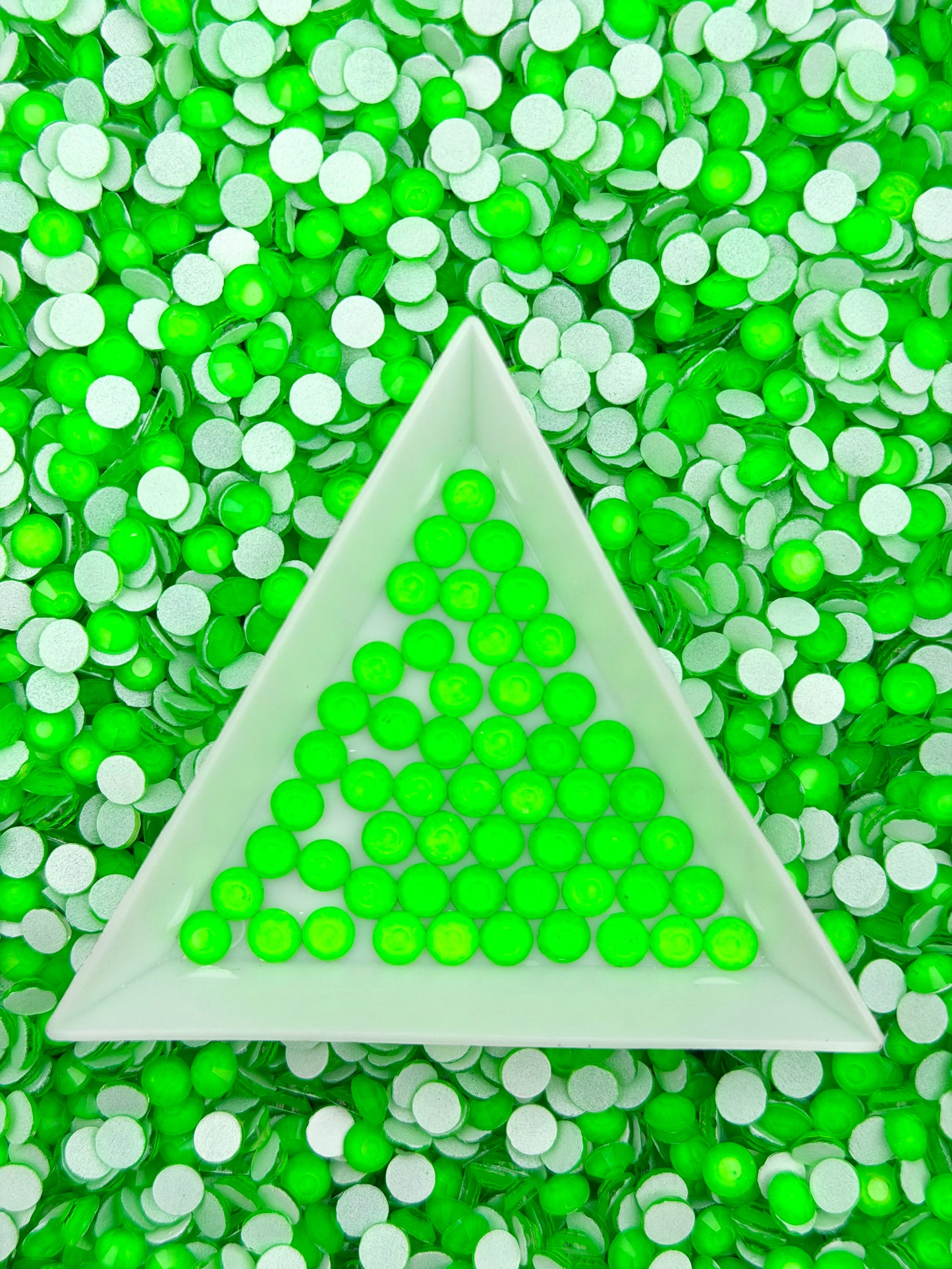 Color No.51-No.80 Mixed Sizes (From SS6 to SS20) Flat Back Round Glass Rhinestones